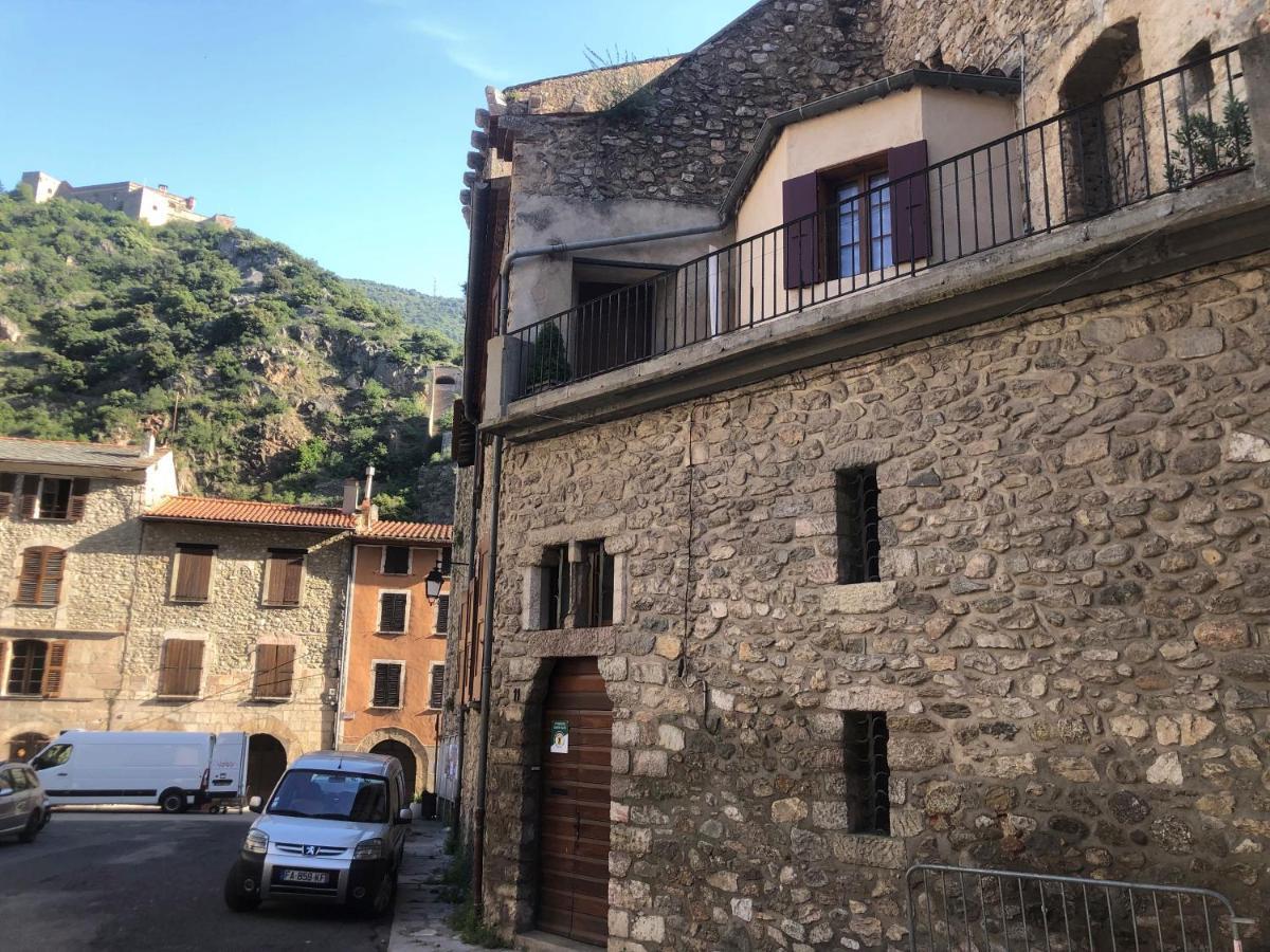 Les Maisons Du Conflent, Maisons Familiales En Pierre Au Coeur Des Remparts Villefranche-de-Conflent Esterno foto